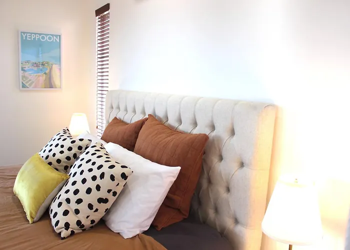 Buena Vista - Luxe 4 Bedroom House, Views, Beach